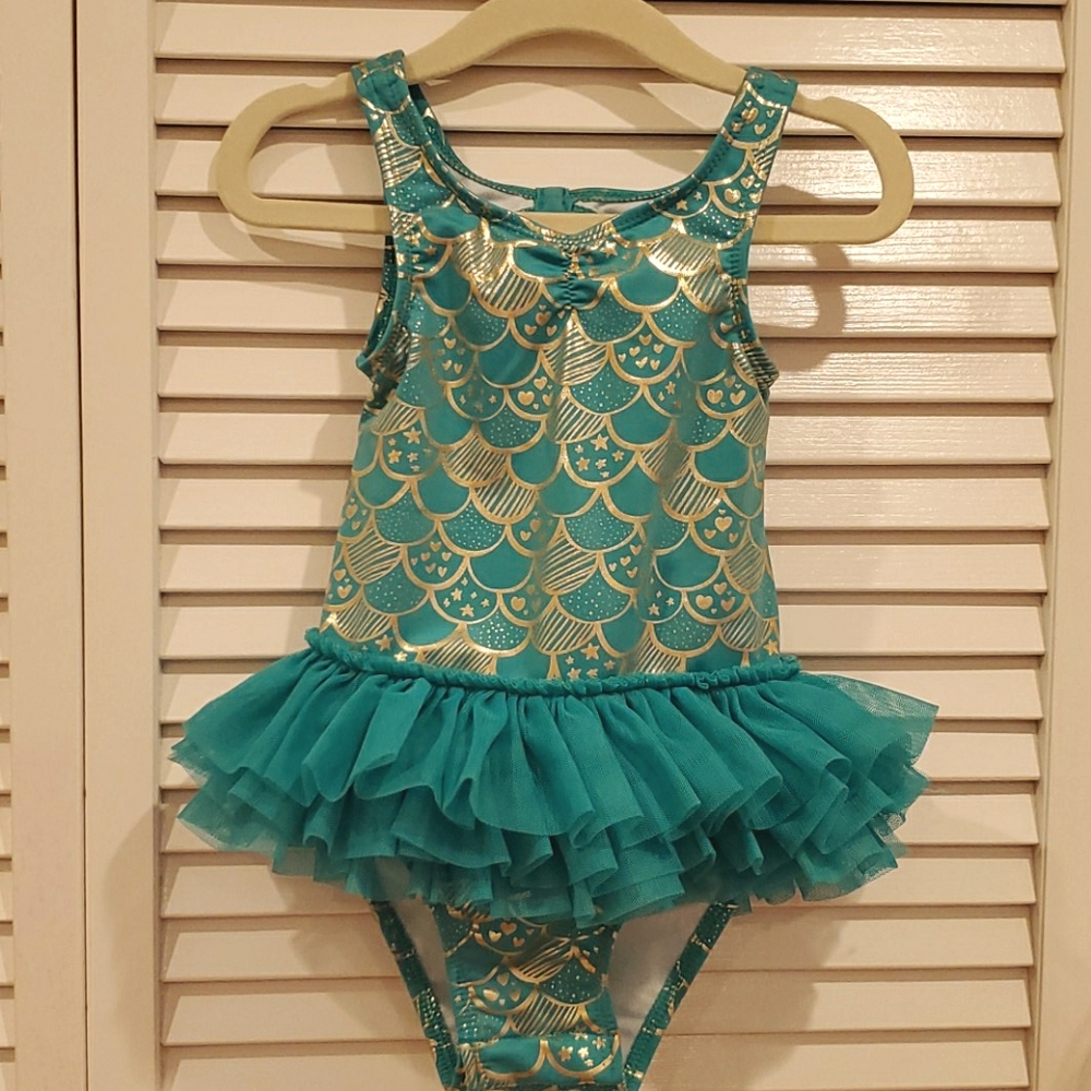 Cat & Jack toddler girl swimsuit